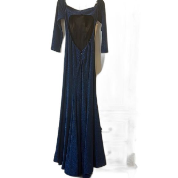 Formal/Prom/Mardi Gras/Military Ball La Femme Blue Maxi Gown, size 10 - Picture 3 of 9